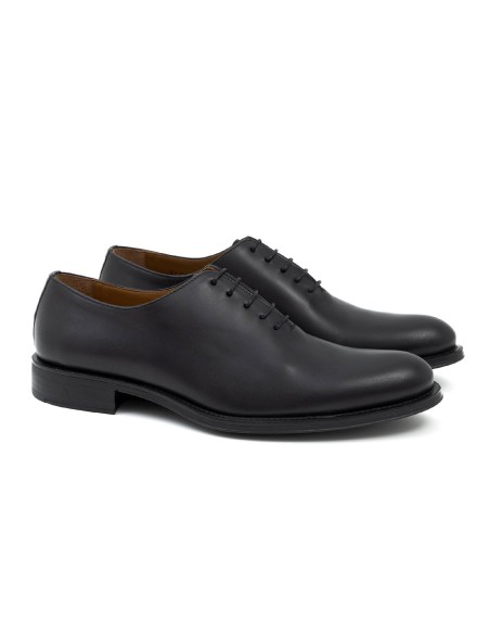 Oxford de piel con picado maría color negro CR-24112-NEGRO