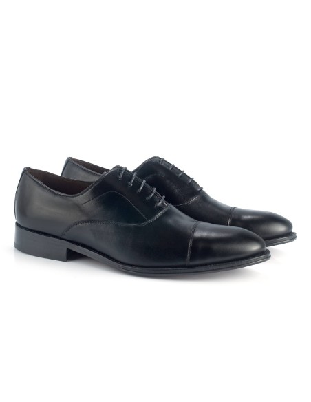 Oxford de piel con cordón de piel color negro CR-24045-NEGRO