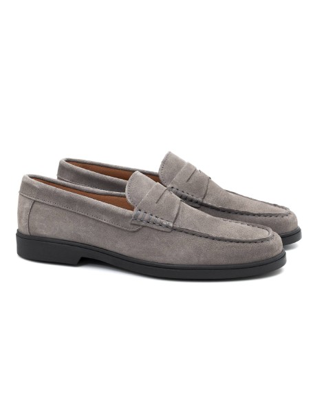 Mocasín de ante acabado a mano color gris CR-24005-GRIS